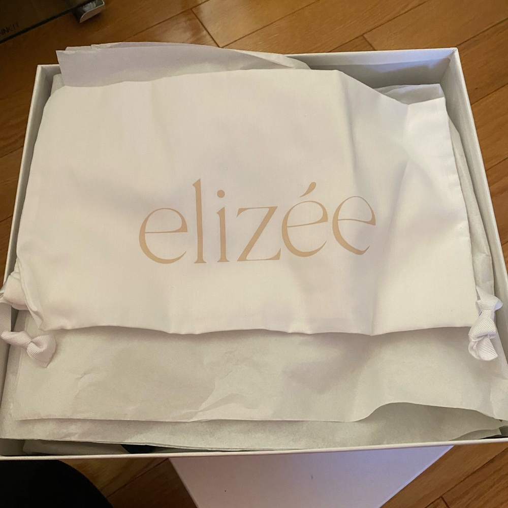 Adriana Sandal by Elizee Size 38 - Picture 13 of 13